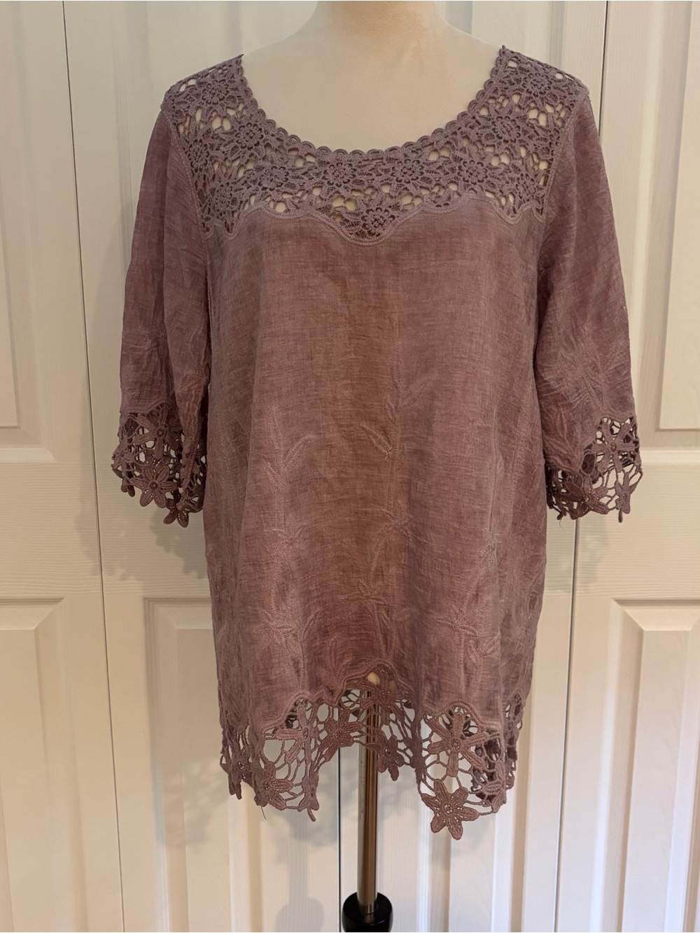 Crochet-Trim Linen Blend Tunic Top - Dusty Mauve